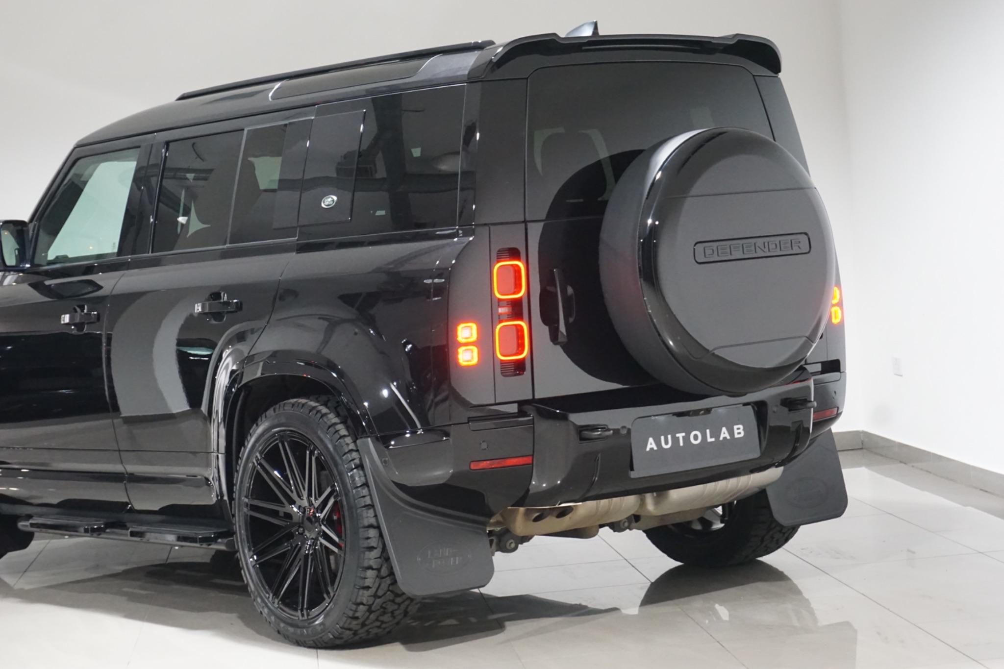 Land Rover Defender 110 3.0 D350 MHEV X-Dynamic HSE Auto 4WD Euro 6 (s/s) 5dr